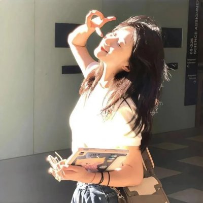 穿越五年后我给死对头生了个娃